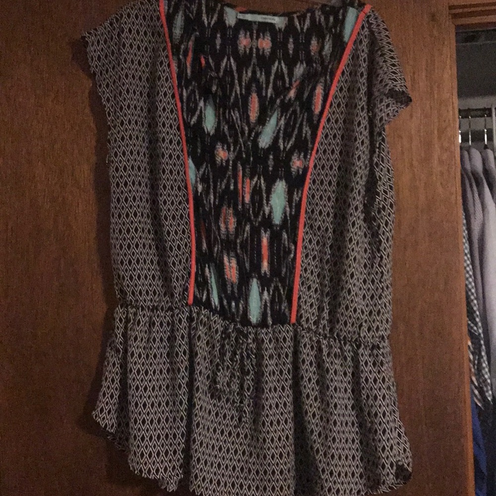 Maurices cap sleeve shirt size XXL